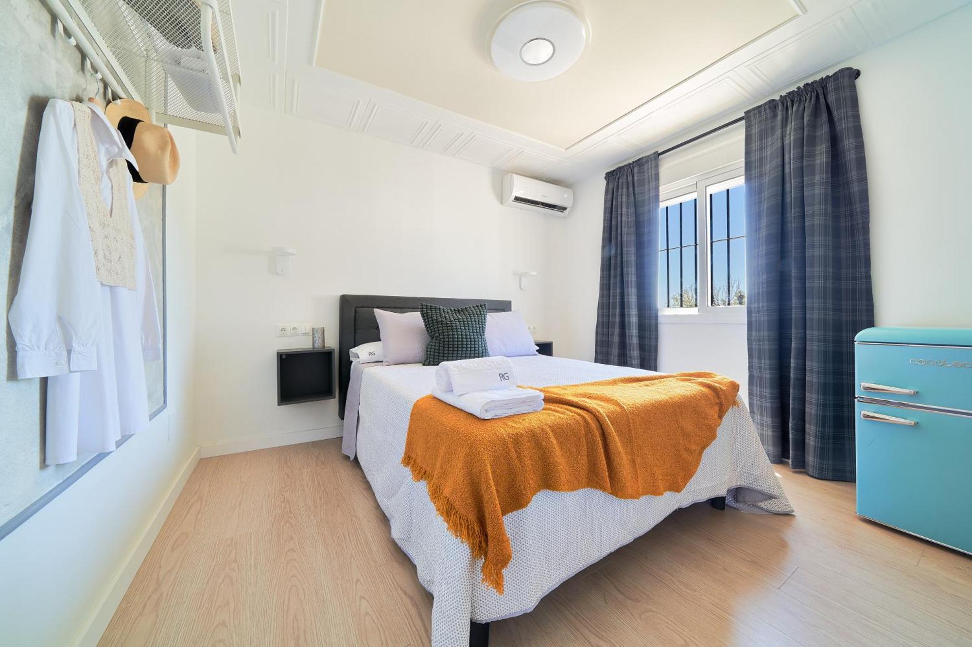 Rg Duque De Aveiro Hotel Málaga Buitenkant foto