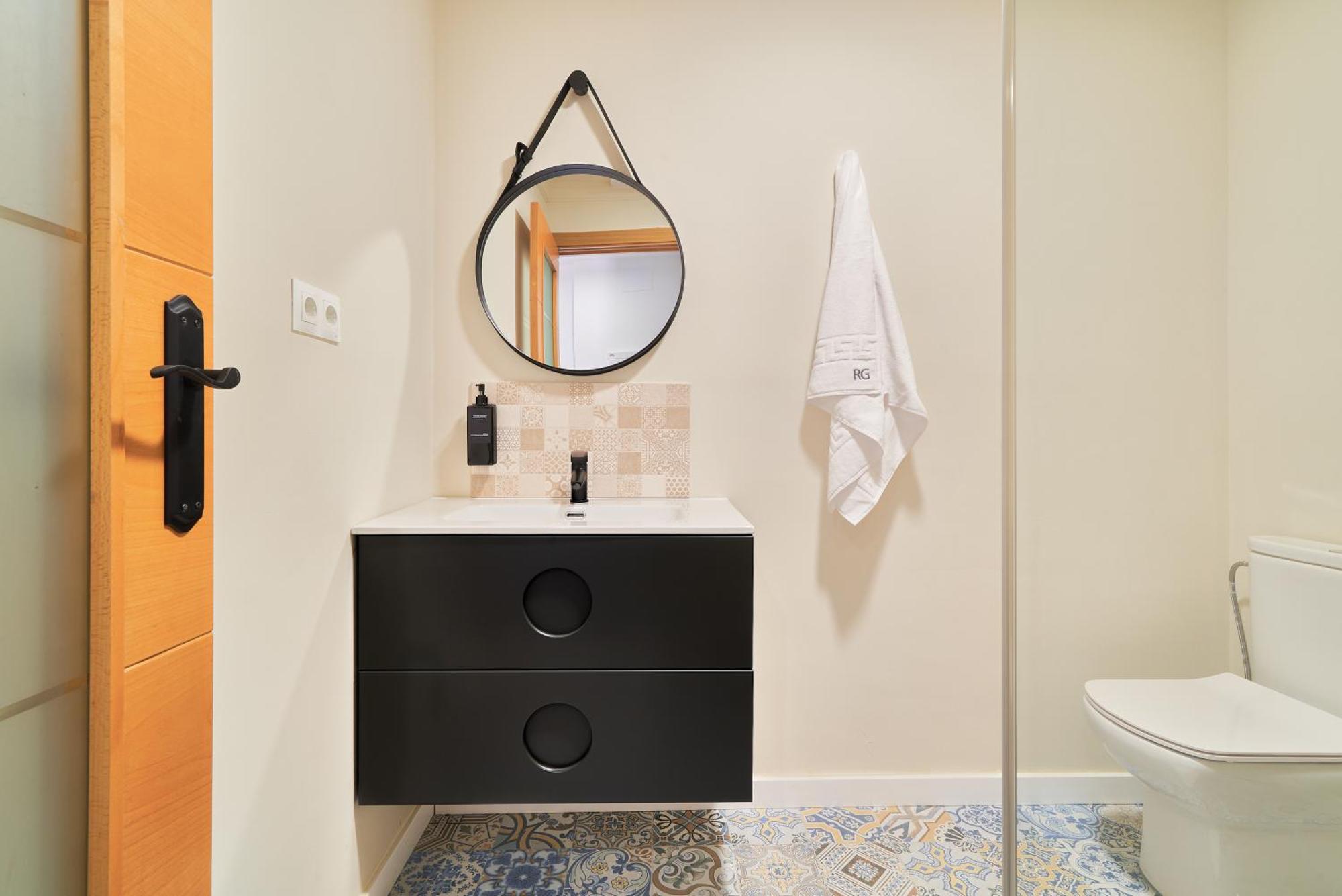 Rg Duque De Aveiro Hotel Málaga Buitenkant foto